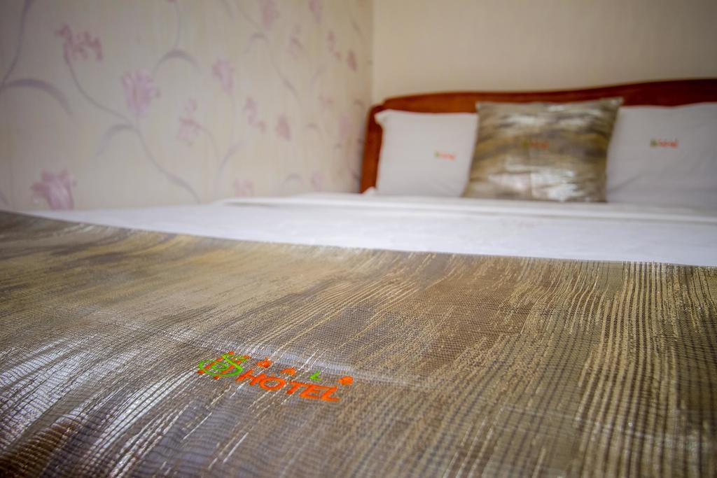 Sal'S Boutique Hotel Кампала Екстер'єр фото