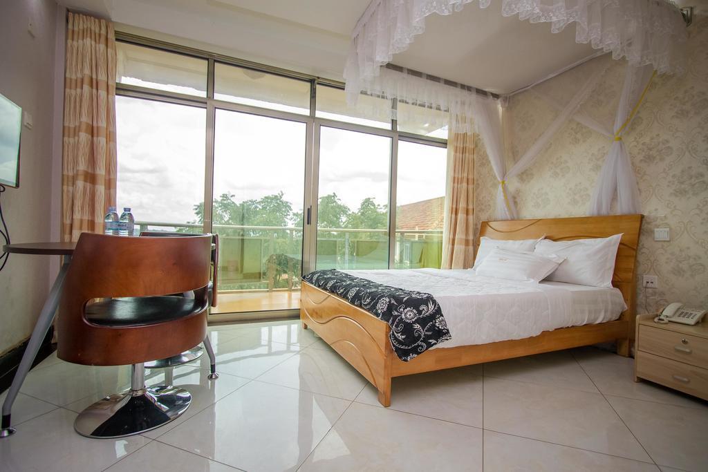 Sal'S Boutique Hotel Кампала Екстер'єр фото