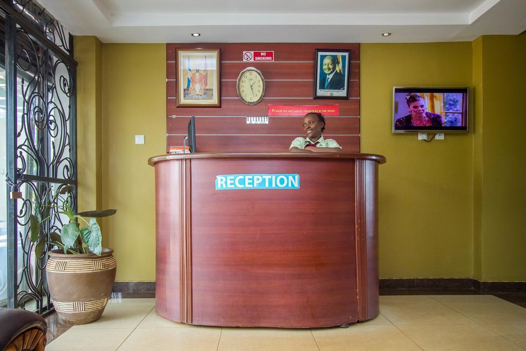 Sal'S Boutique Hotel Кампала Екстер'єр фото
