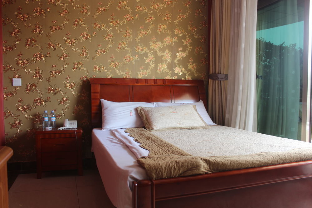 Sal'S Boutique Hotel Кампала Екстер'єр фото